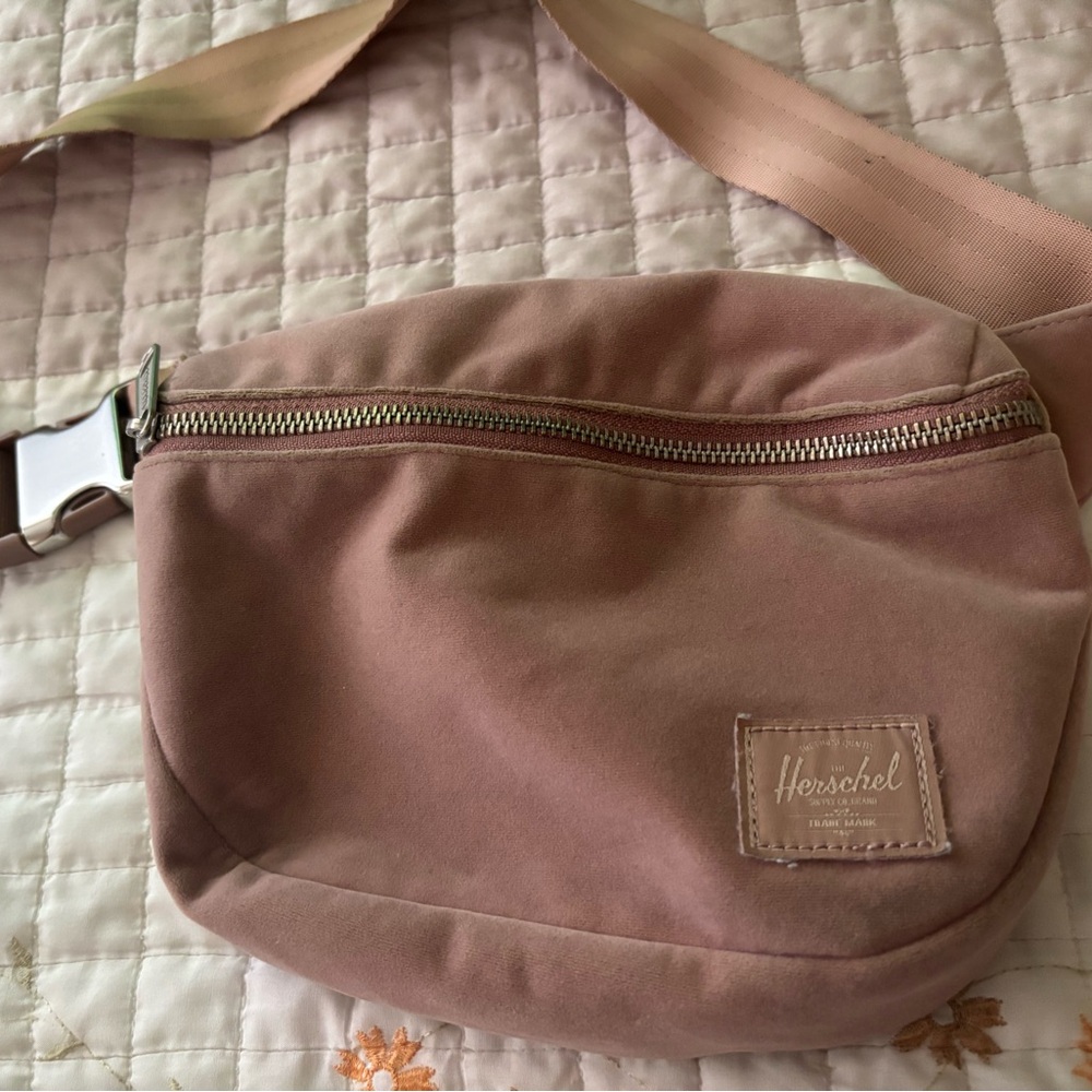 Herschel Supply Company Dusty Rose Crossbody Bag